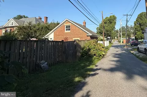 Exterior - 224 Dill Ave, Frederick, MD 21701 photo 16 of 20