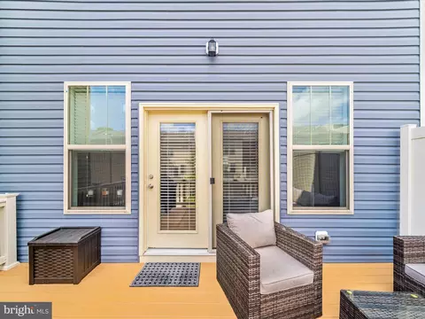 Exterior - 1123 Lawler Dr, Frederick, MD 21702 photo 7 of 17