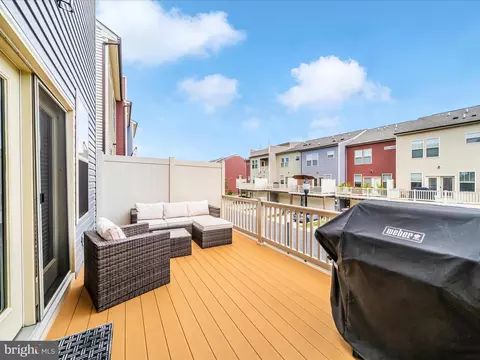 Exterior - 1123 Lawler Dr, Frederick, MD 21702 photo 3 of 17