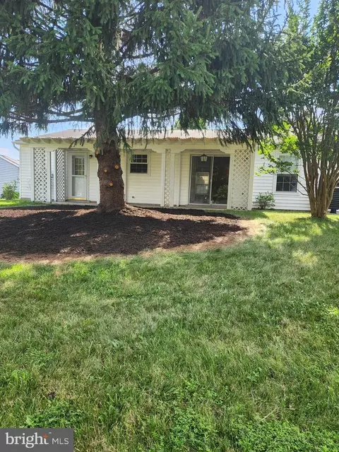 Exterior - 5695 Crabapple Dr, Frederick, MD 21703 photo 2 of 4