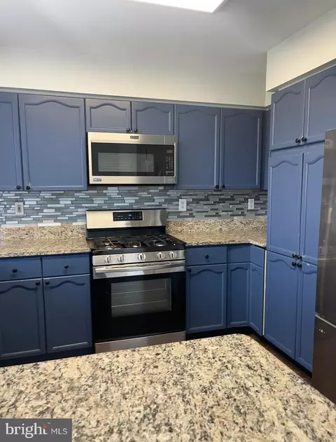 5607 Ashburn Ter, Frederick, MD 21703 photo 8