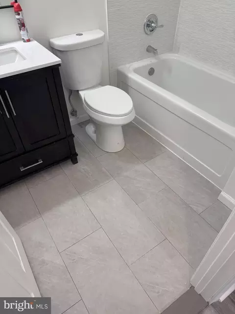 Bath - 3027 Sanctuary Ln, Frederick, MD 21701 photo 5 of 11