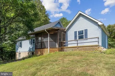 Exterior - 6501 Sleet Ct, Frederick, MD 21703 photo 7 of 14