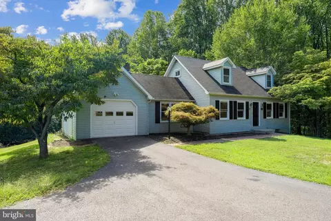 Exterior - 6501 Sleet Ct, Frederick, MD 21703 photo 4 of 14