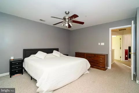6103 Newport Ter, Frederick, MD 21701 photo 17