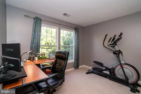 6103 Newport Ter, Frederick, MD 21701 photo 18