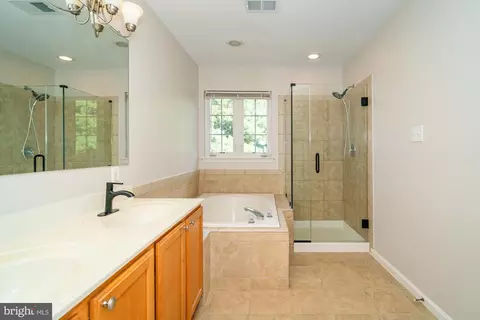 6103 Newport Ter, Frederick, MD 21701 photo 20