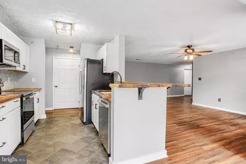 5620 Avonshire Pl #C, Frederick, MD 21703 photo 11