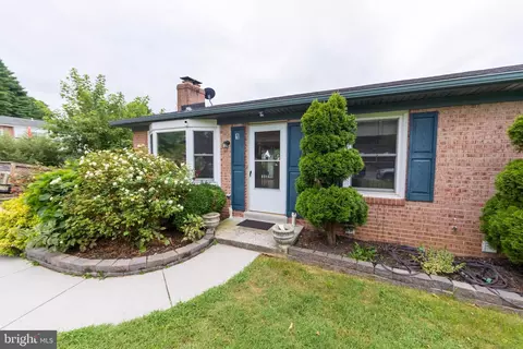1 Manchester Ct, Brunswick, MD 21716