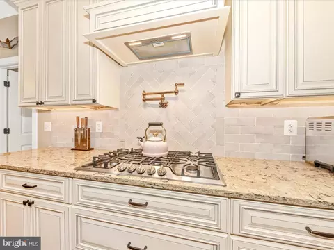 Kitchen - 7788 Old Receiver Rd, Frederick, MD 21702 photo 3 of 4