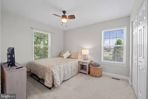 585 Lancaster Pl, Frederick, MD 21703 photo 19