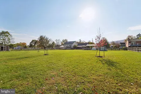 Exterior - 35 E Moser Rd, Thurmont, MD 21788 photo 8 of 9