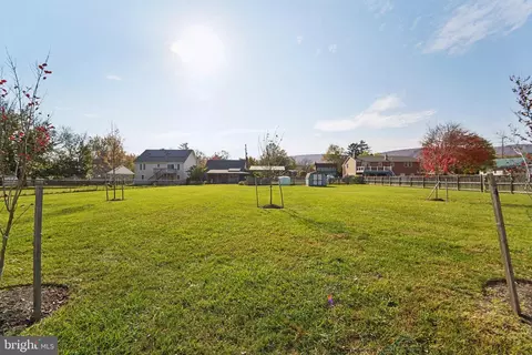 Exterior - 35 E Moser Rd, Thurmont, MD 21788 photo 7 of 9