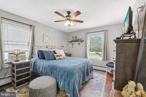 Bedroom - 35 E Moser Rd, Thurmont, MD 21788 photo 1 of 2
