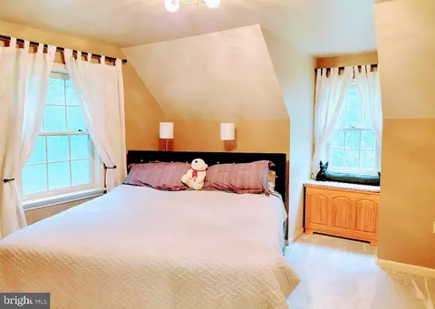 Bedroom - 3917 Basford Rd, Frederick, MD 21703 photo 2 of 3