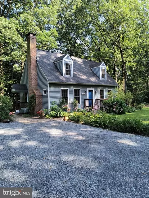 3917 Basford Rd, Frederick, MD 21703