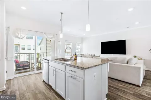 5982 Forum Sq, Frederick, MD 21703 photo 14