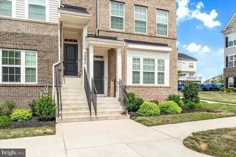 5982 Forum Sq, Frederick, MD 21703 photo 3