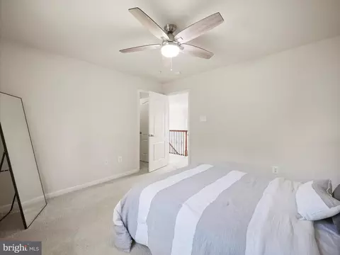 Bedroom - 6130 Bartonsville Rd, Frederick, MD 21704 photo 6 of 7
