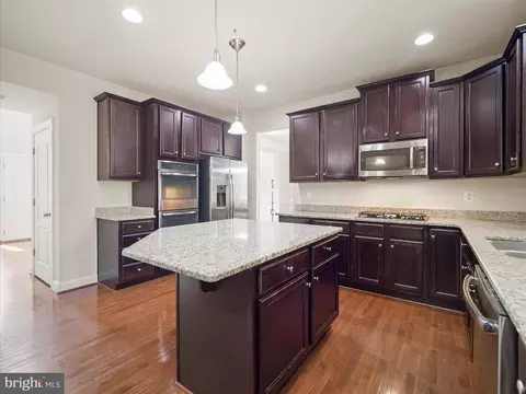 Kitchen - 6130 Bartonsville Rd, Frederick, MD 21704 photo 4 of 4