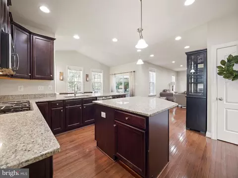 Kitchen - 6130 Bartonsville Rd, Frederick, MD 21704 photo 2 of 4