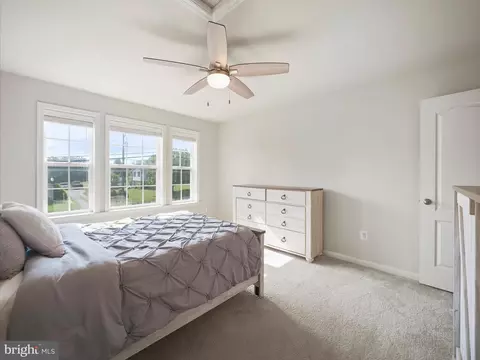 Bedroom - 6130 Bartonsville Rd, Frederick, MD 21704 photo 3 of 7