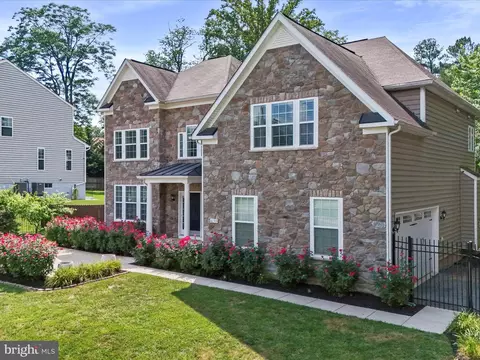 Exterior - 6130 Bartonsville Rd, Frederick, MD 21704 photo 3 of 10