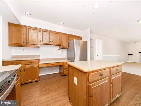 Kitchen - 6230 Derby Dr, Frederick, MD 21703 photo 3 of 4