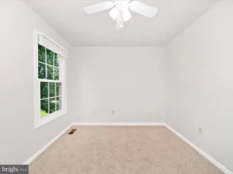 Bedroom - 6230 Derby Dr, Frederick, MD 21703 photo 6 of 12
