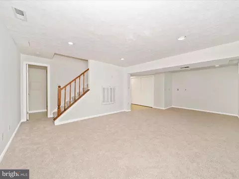Living - 6230 Derby Dr, Frederick, MD 21703 photo 9 of 10