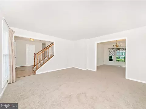 Living - 6230 Derby Dr, Frederick, MD 21703 photo 4 of 10