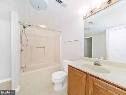 Bath - 6230 Derby Dr, Frederick, MD 21703 photo 4 of 4