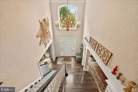 Entry Way - 8418 Peters Rd, Frederick, MD 21704 photo 8 of 11
