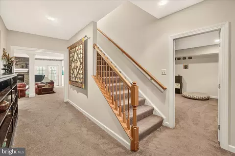Entry Way - 8418 Peters Rd, Frederick, MD 21704 photo 11 of 11