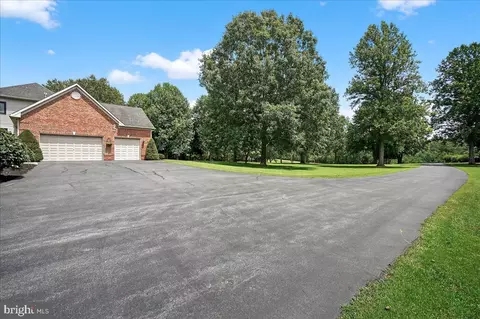 Exterior - 8418 Peters Rd, Frederick, MD 21704 photo 16 of 35