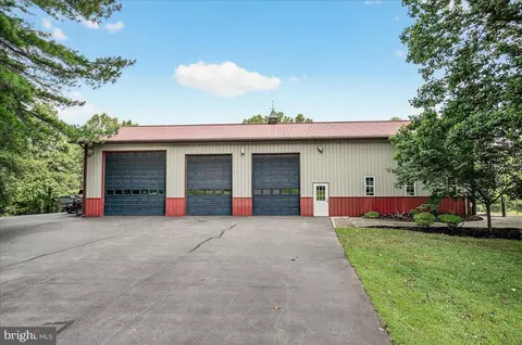 Exterior - 8418 Peters Rd, Frederick, MD 21704 photo 1 of 35