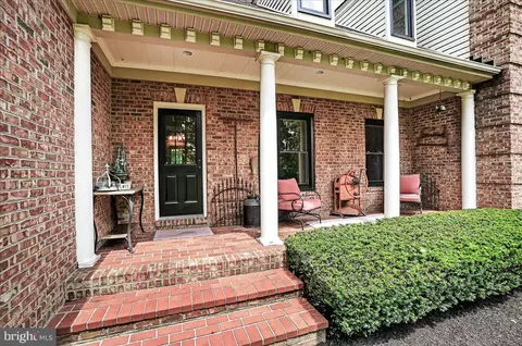 Exterior - 8418 Peters Rd, Frederick, MD 21704 photo 4 of 35