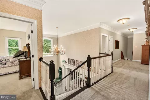 Entry Way - 8418 Peters Rd, Frederick, MD 21704 photo 9 of 11