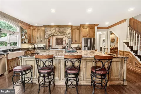Kitchen - 8418 Peters Rd, Frederick, MD 21704 photo 8 of 9