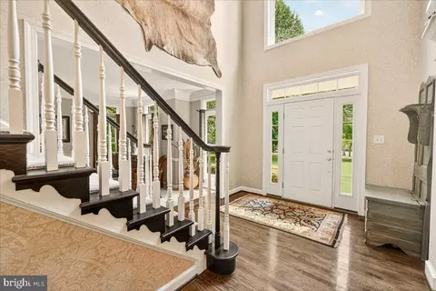 Entry Way - 8418 Peters Rd, Frederick, MD 21704 photo 2 of 11