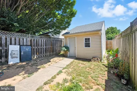 Exterior - 2228 Wetherburne Way, Frederick, MD 21702 photo 5 of 5