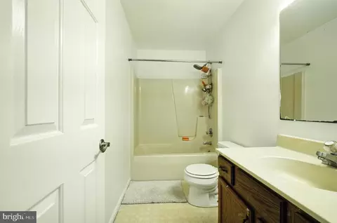 Entry Way - 2228 Wetherburne Way, Frederick, MD 21702 photo 2 of 6