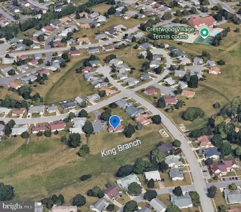 View/Area - 6908 Chokeberry Ct, Frederick, MD 21703 photo 2 of 5