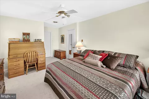 Bedroom - 6908 Chokeberry Ct, Frederick, MD 21703 photo 2 of 3