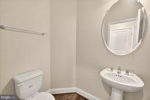 Entry Way - 519 Prieur Rd, Frederick, MD 21701 photo 4 of 9