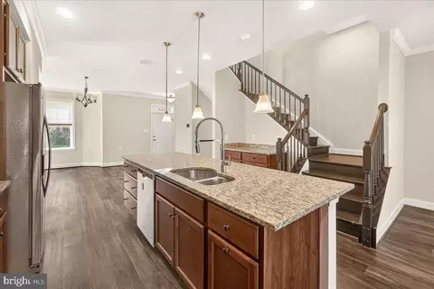 Entry Way - 519 Prieur Rd, Frederick, MD 21701 photo 7 of 9