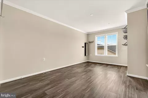 Living - 519 Prieur Rd, Frederick, MD 21701 photo 3 of 10