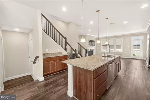 Entry Way - 519 Prieur Rd, Frederick, MD 21701 photo 6 of 9