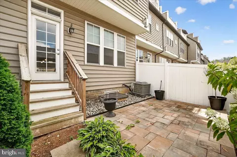 Exterior - 519 Prieur Rd, Frederick, MD 21701 photo 6 of 12