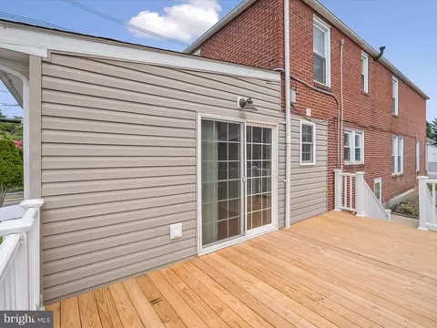Exterior - 4 W 12th St, Frederick, MD 21701 photo 5 of 11